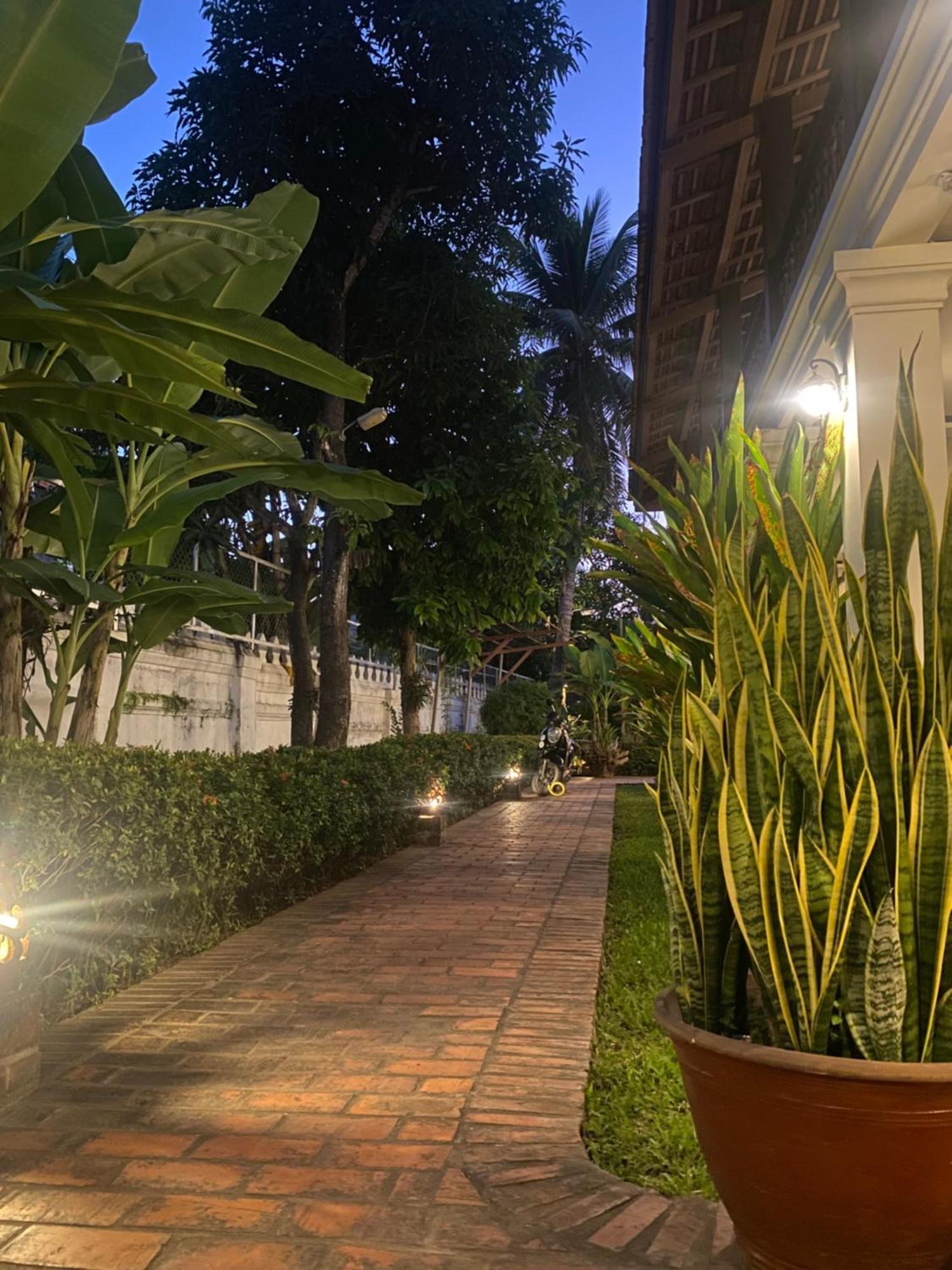 Luang Prabang Residence & Travel Dış mekan fotoğraf